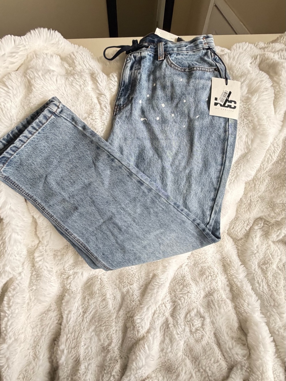 NWT KBB Kahlana The Lynnox Jean Paint Splatter Barrel Leg Jeans Size 6